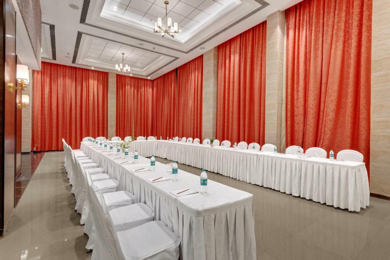 Hotel The Fern Residency, Satara Maharashtra Extérieur photo